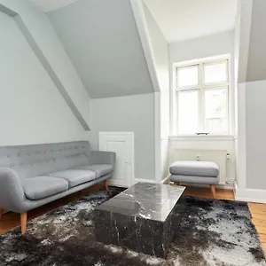 Stylish 5 Person In Vibrant Urban Area Appartamento Copenaghen